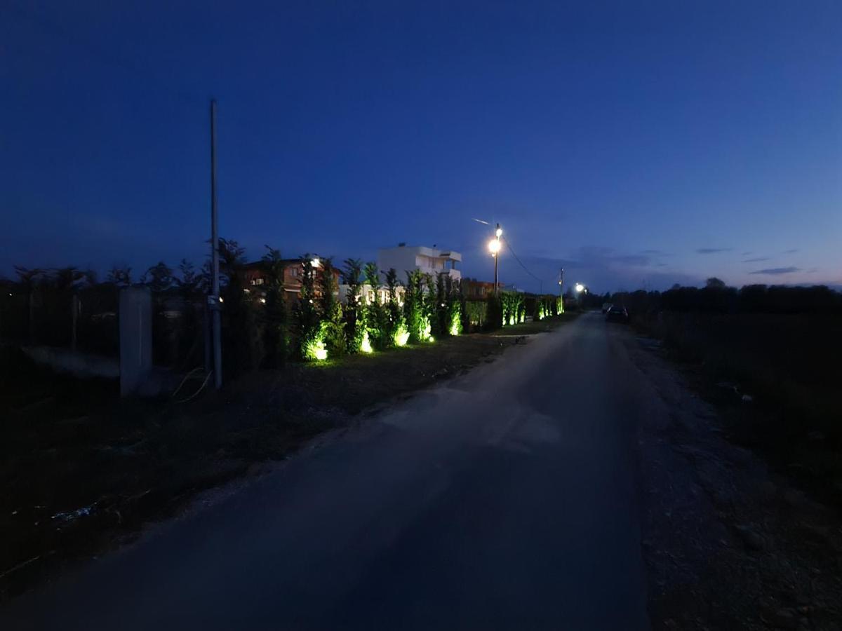 Lt Luxury Villa Rrushkull  ภายนอก รูปภาพ